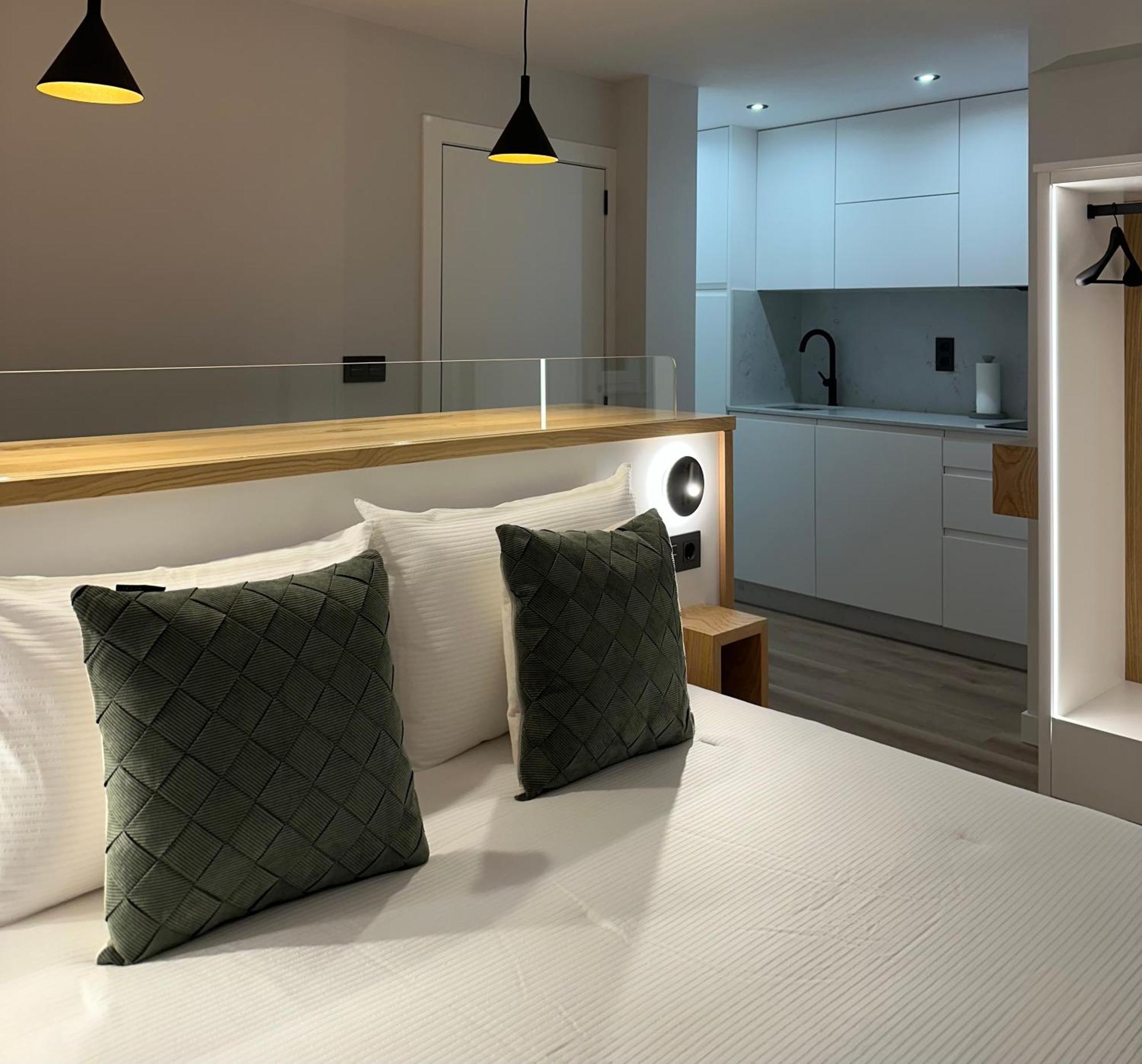 Apartamento Plaza Este Muxia Esterno foto