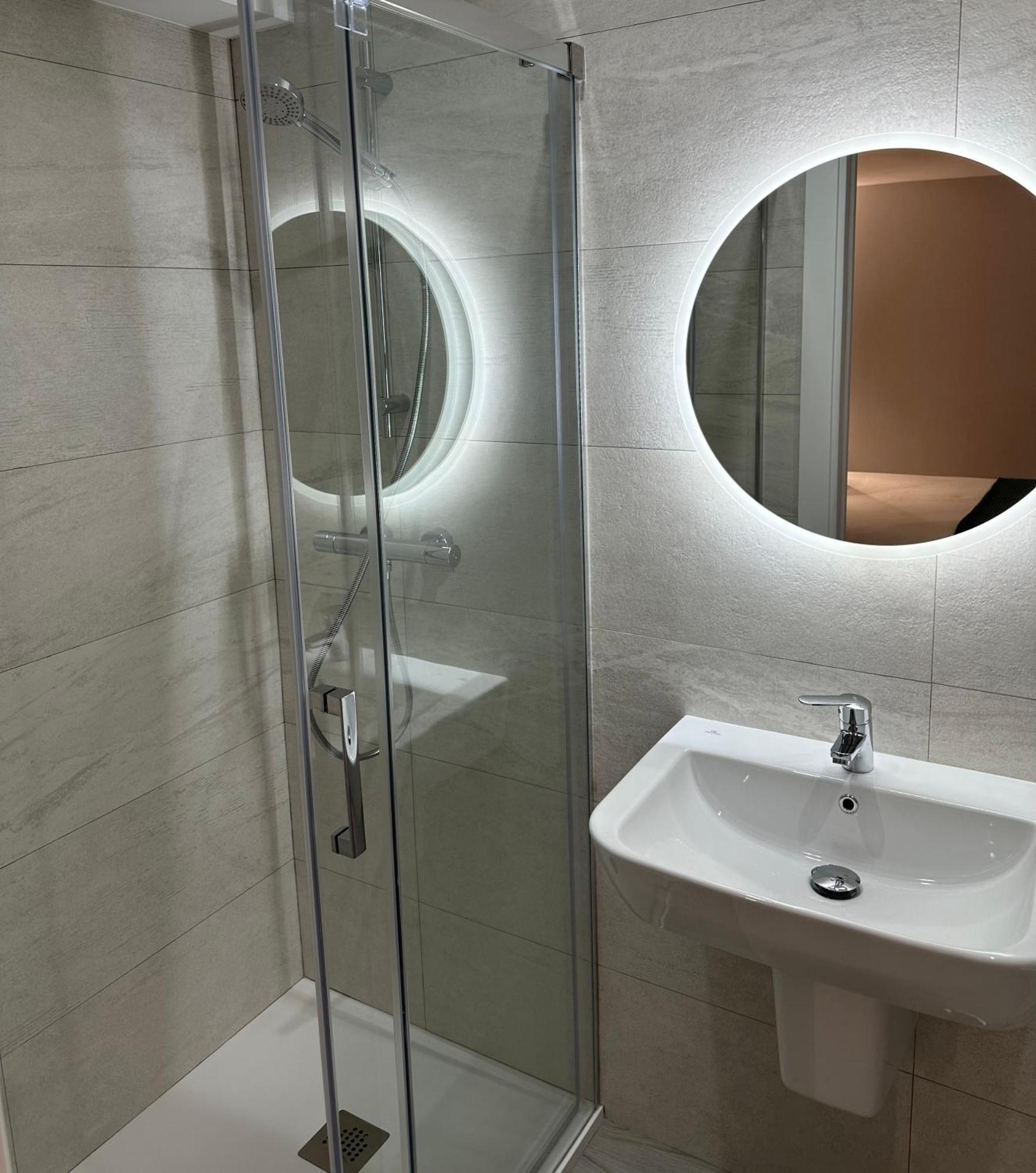Apartamento Plaza Este Muxia Esterno foto