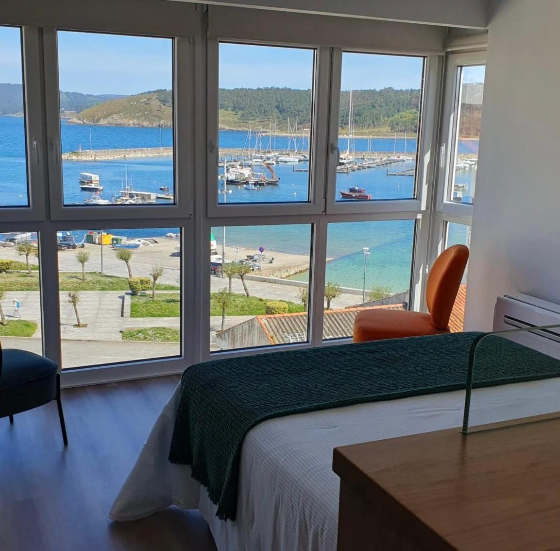 Apartamento Plaza Este Muxia Esterno foto